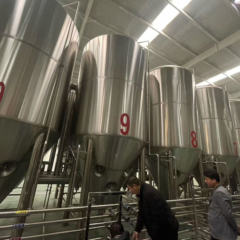 岱岳精酿啤酒设备